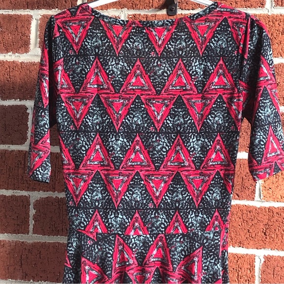 003 - LuLaRoe Dress | Geometric Triangle Pattern | Size Small - Picture 4 of 9